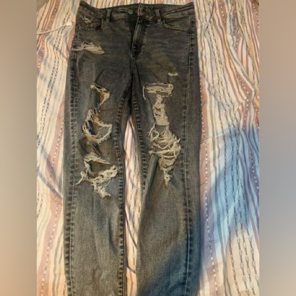 American Eagle Skinny Jeans - Picture 2 of 2